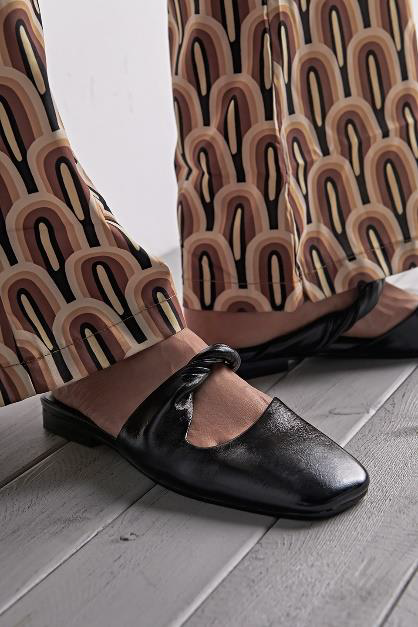Twisted Mules