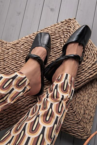 Twisted Mules