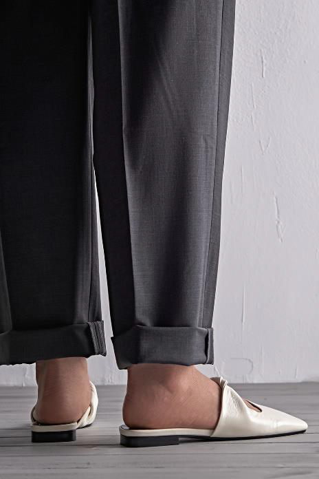 Twisted Mules