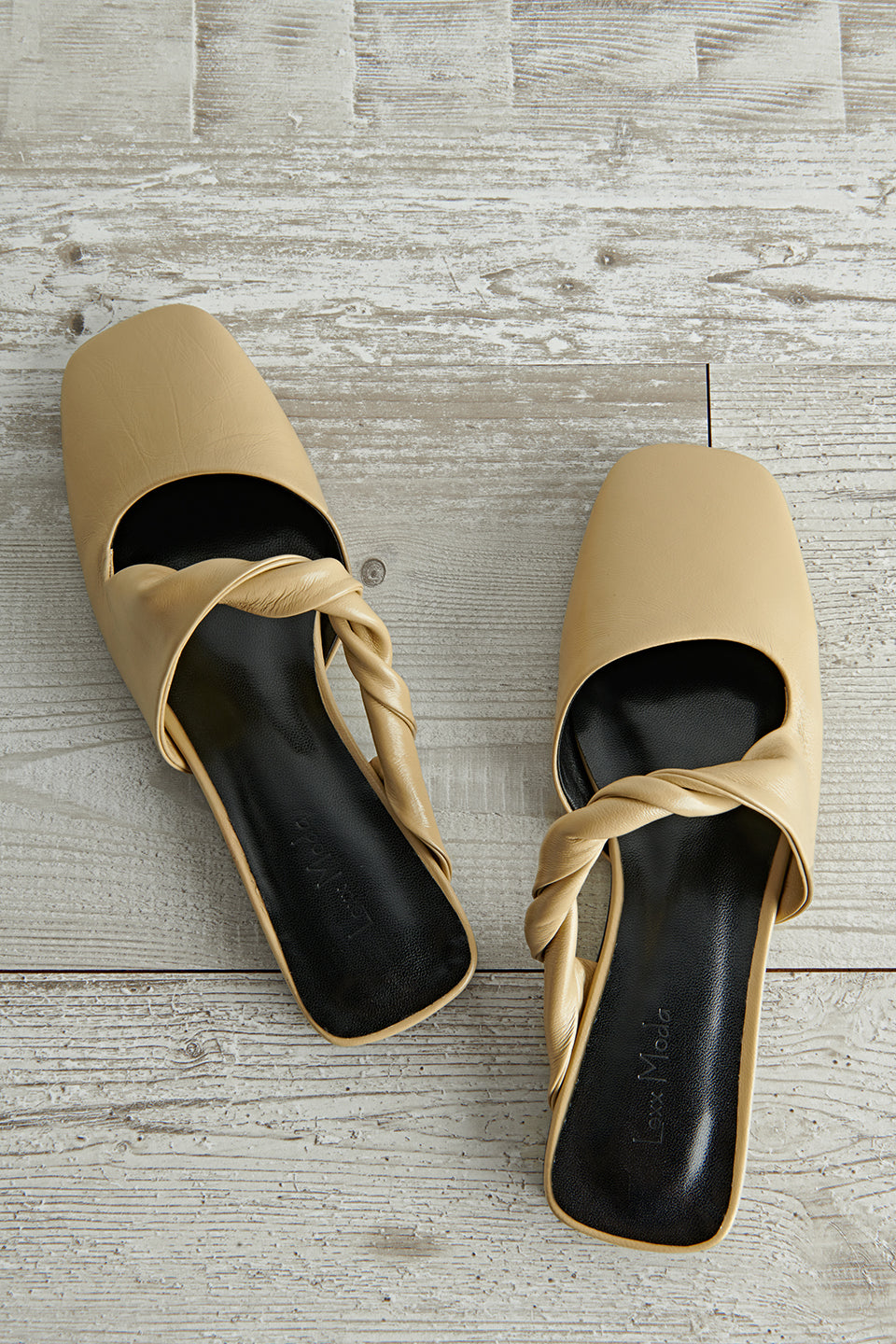 Twisted Mules