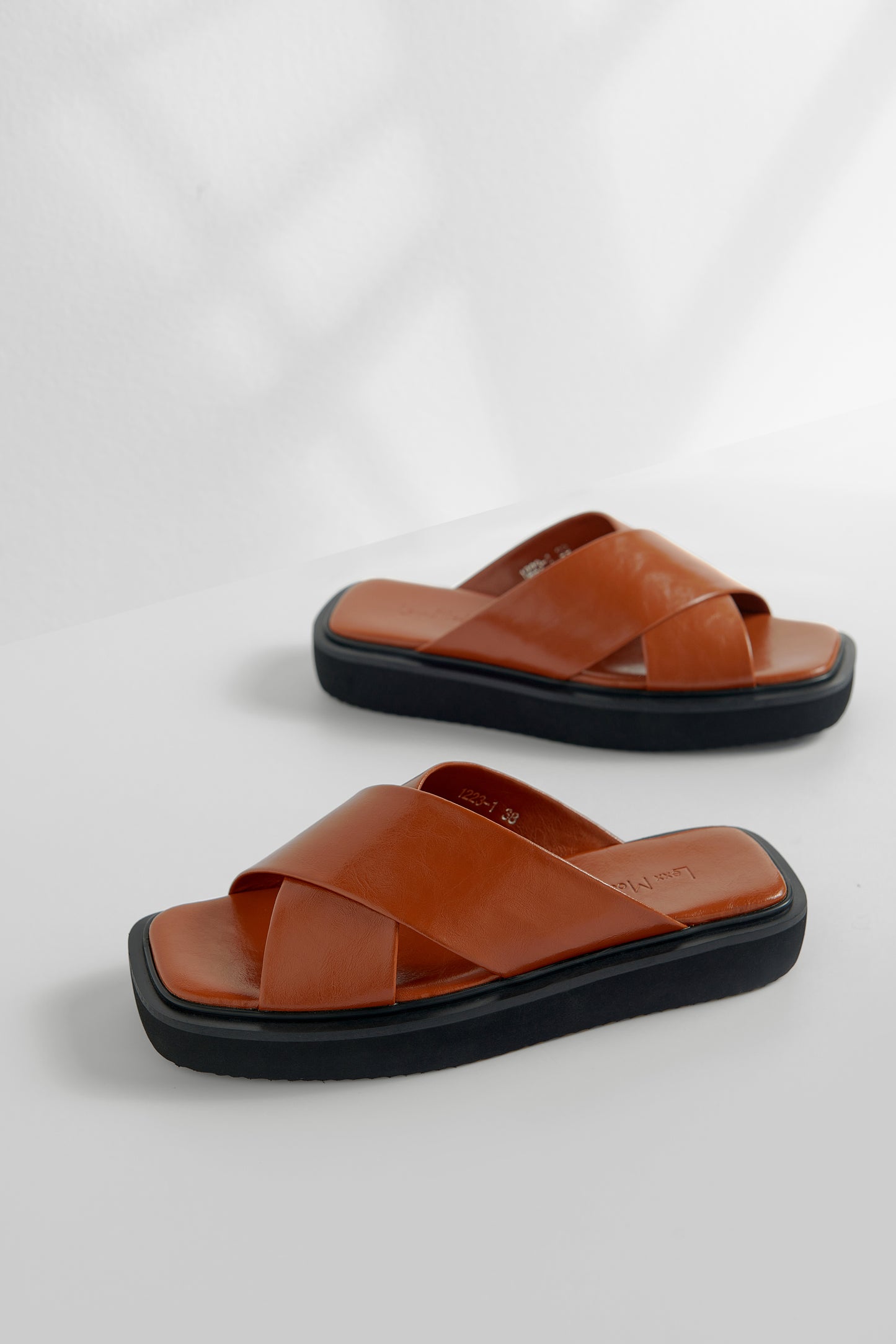 Flatform Sandals