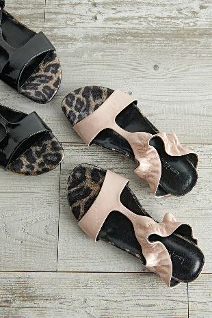 Leopard Lining Sandals