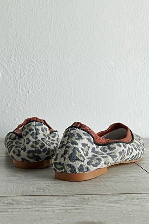 Leopard Printed Flats